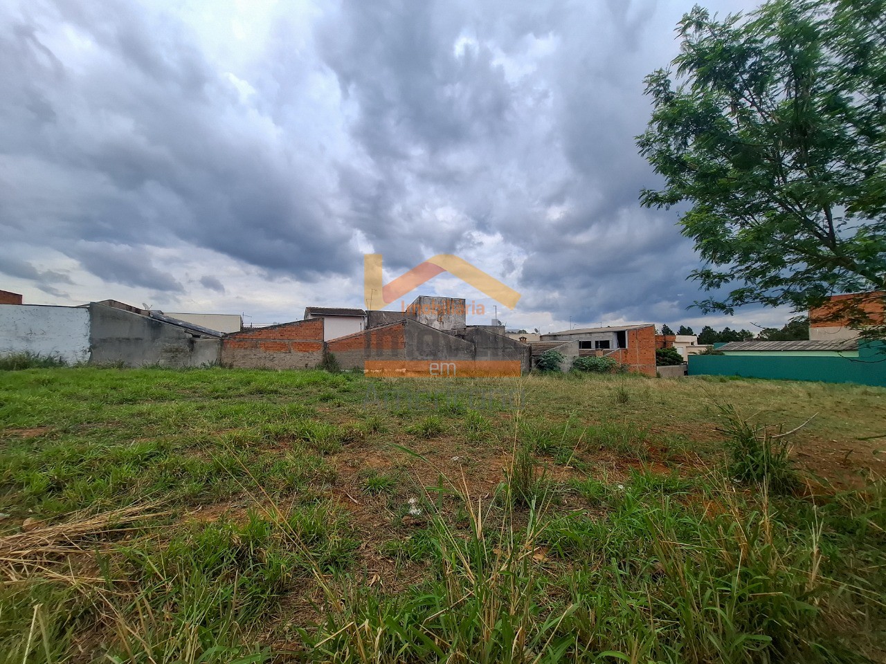 Terreno, 300 m² - Foto 1