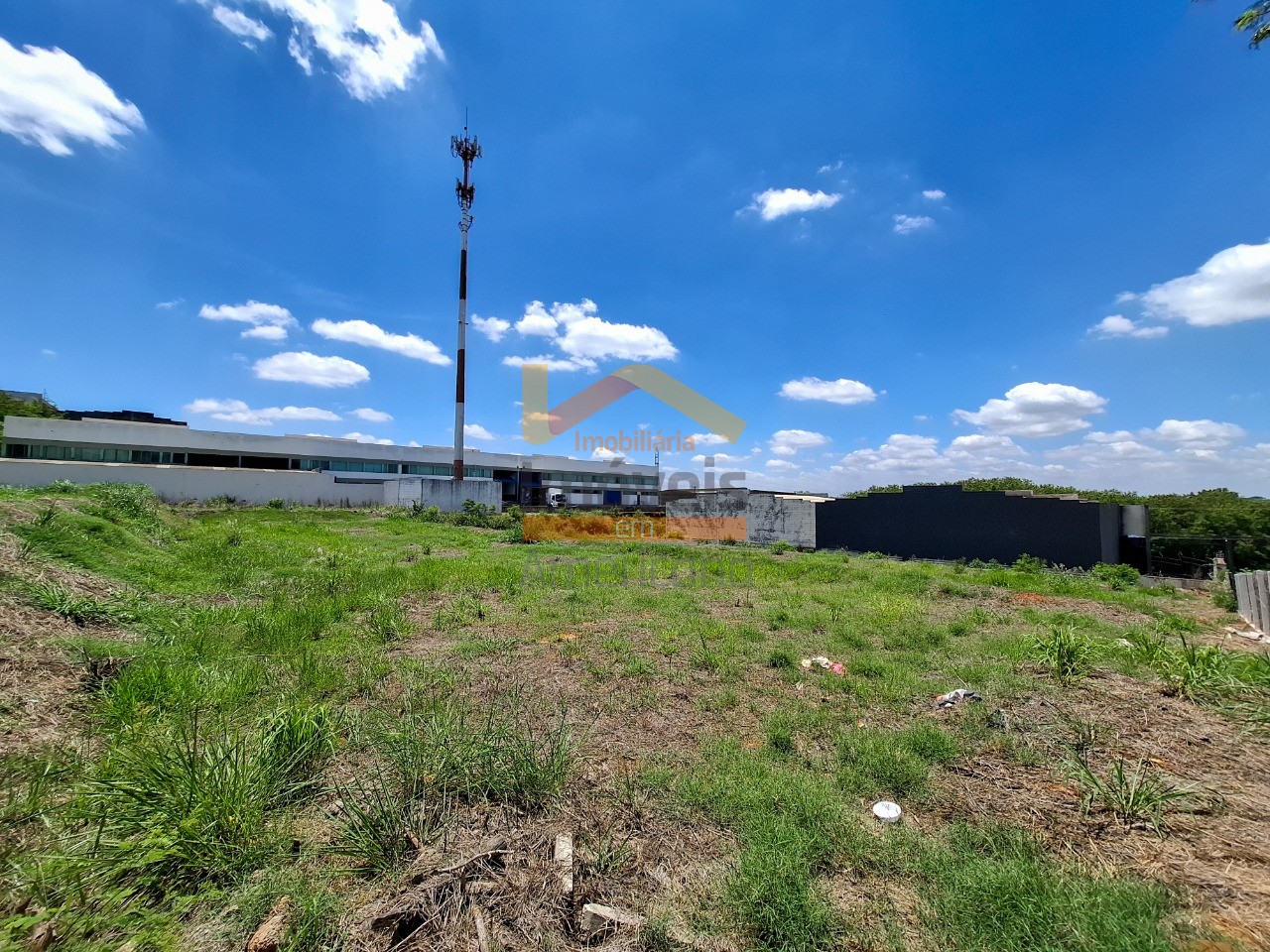 Loteamento e Condomínio - Foto 4