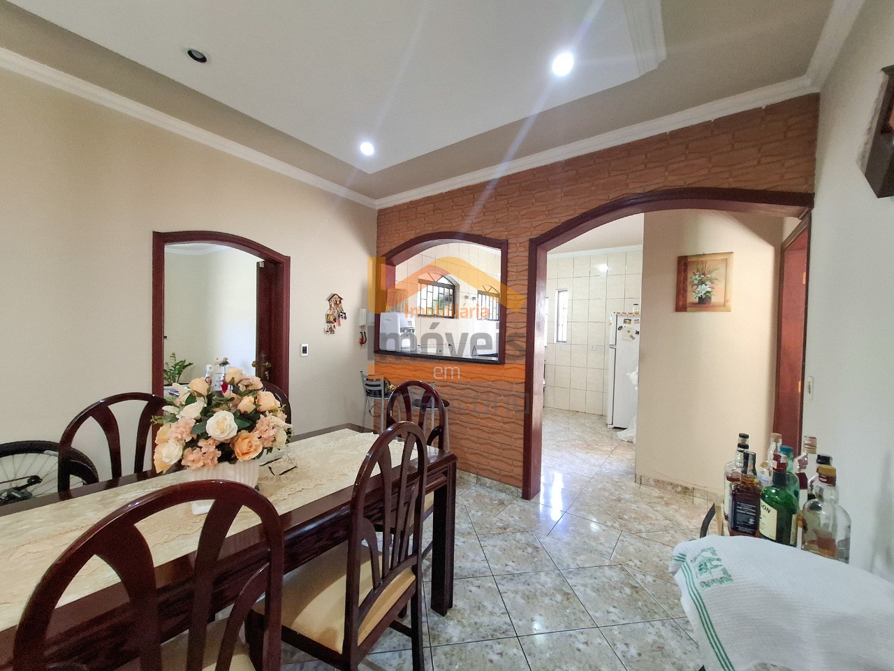 Casa, 3 quartos - Foto 1