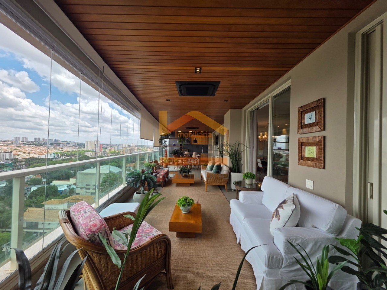 Apartamento, 3 quartos, 332 m² - Foto 1