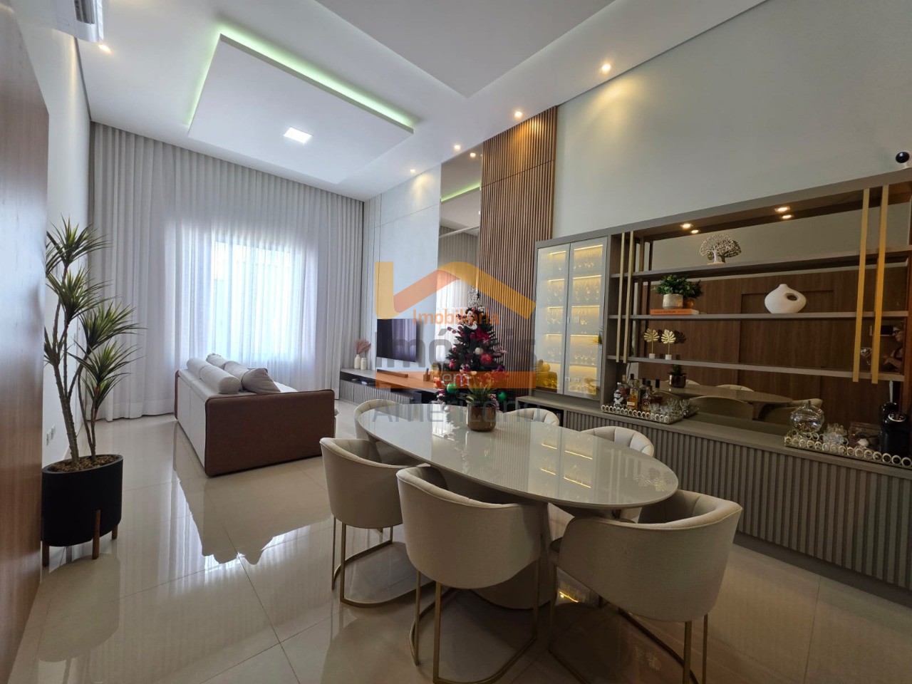 Casa, 3 quartos, 190 m² - Foto 4