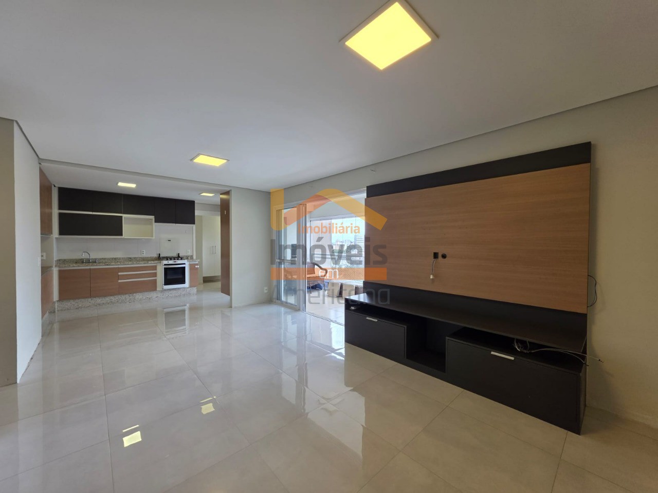 Apartamento, 3 quartos, 121 m² - Foto 1