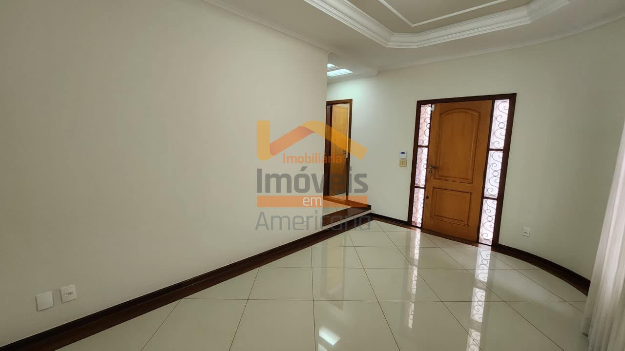 Casa, 3 quartos, 206 m² - Foto 3