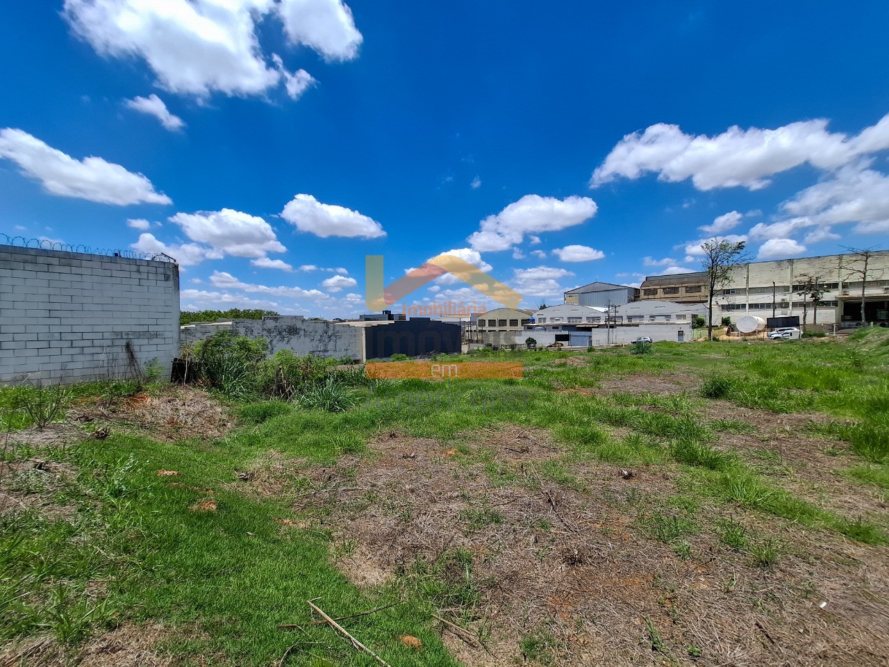 Loteamento e Condomínio - Foto 8