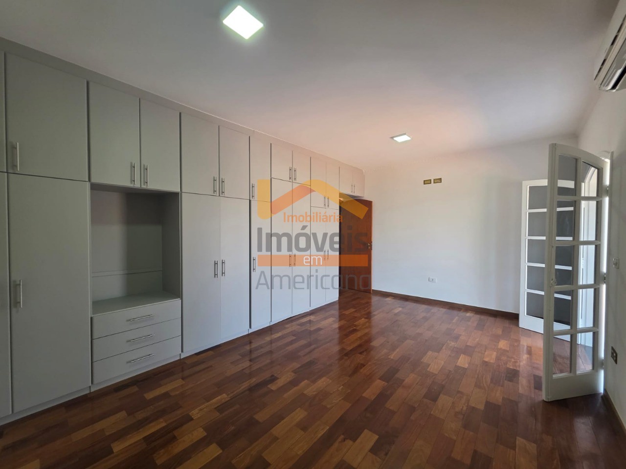 Casa, 3 quartos, 234 m² - Foto 40
