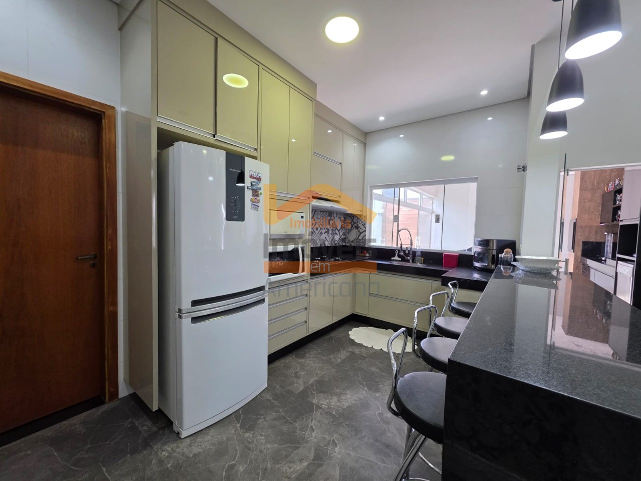 Casa, 3 quartos, 168 m² - Foto 10