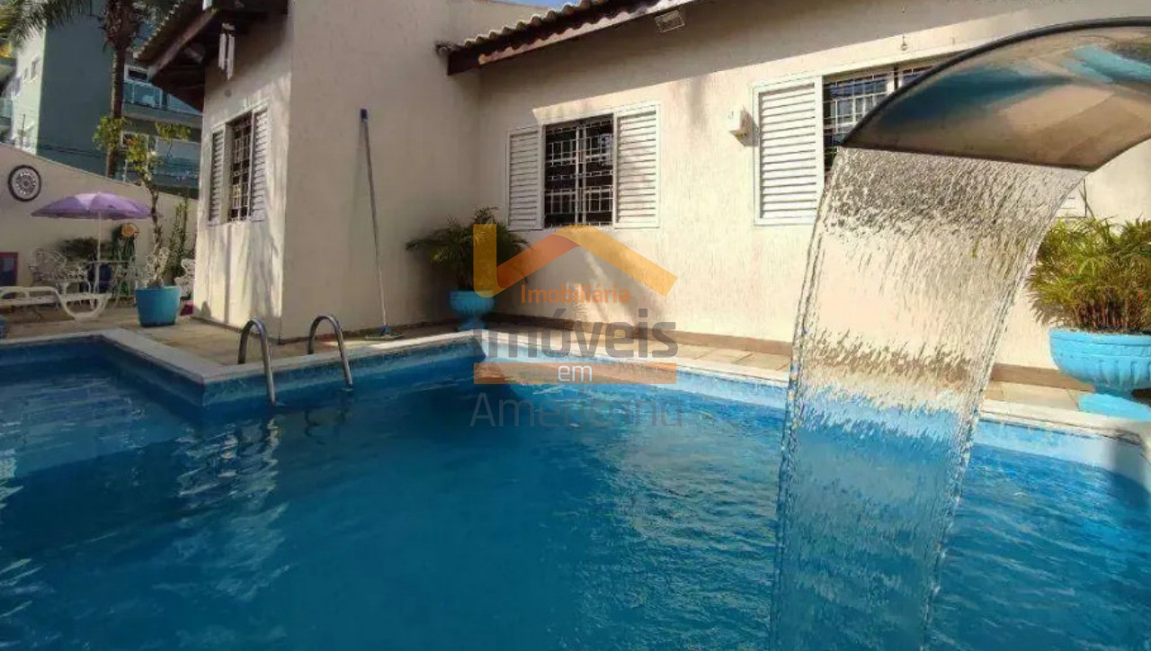 Casa, 3 quartos, 151 m² - Foto 1