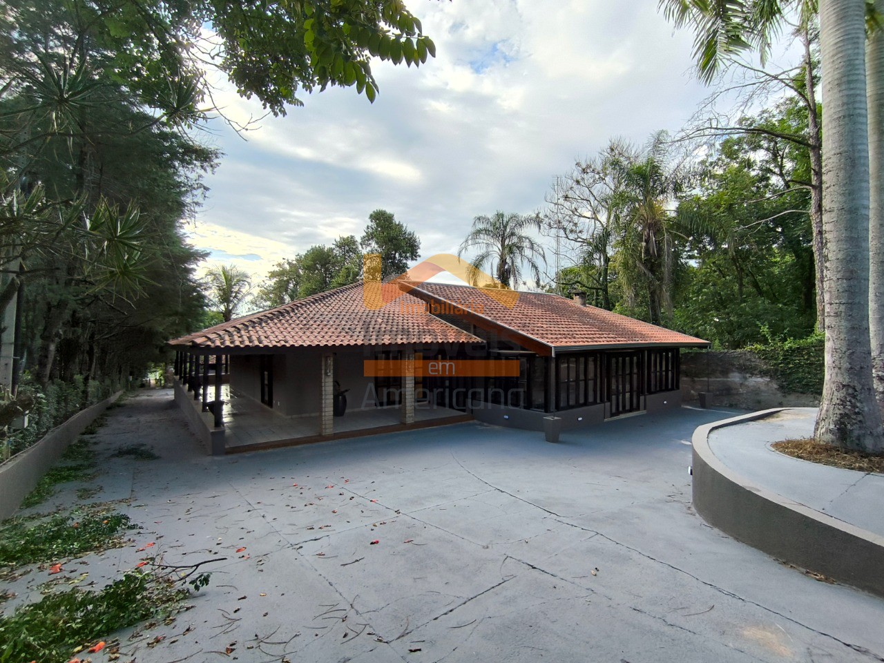 Chácara, 4 quartos, 8074 m² - Foto 1