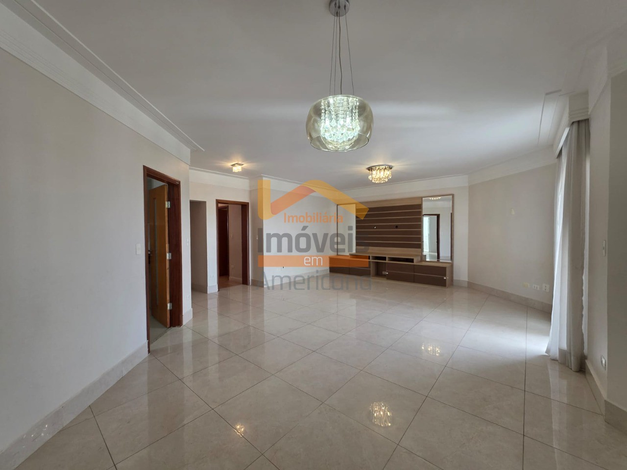 Apartamento, 3 quartos, 156 m² - Foto 2