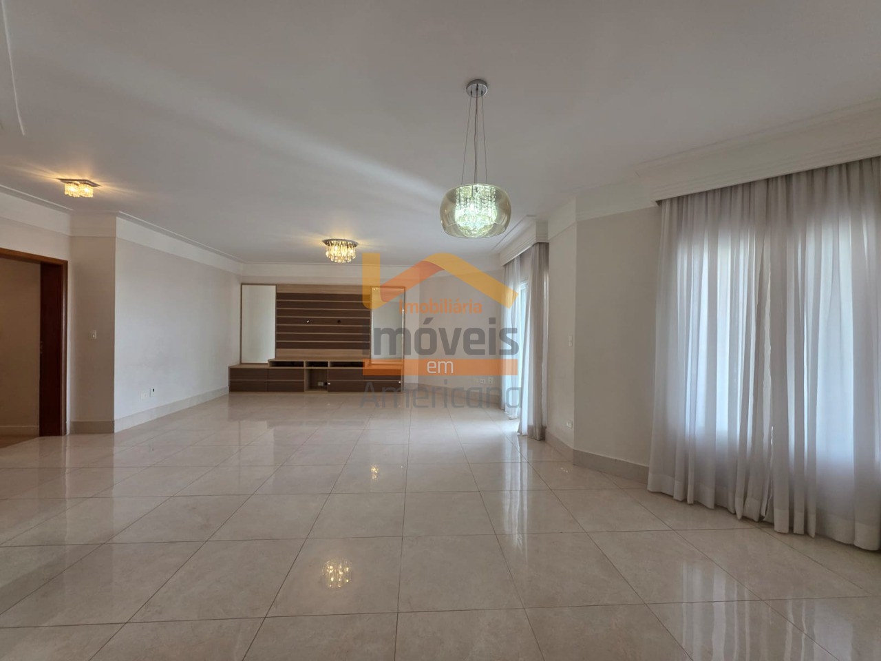Apartamento, 3 quartos, 156 m² - Foto 1