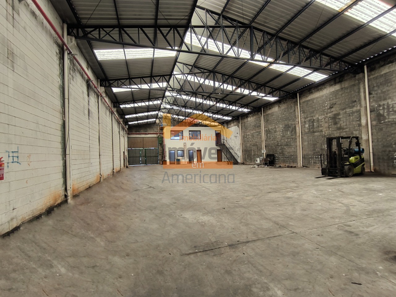 Depósito-Galpão, 800 m² - Foto 1