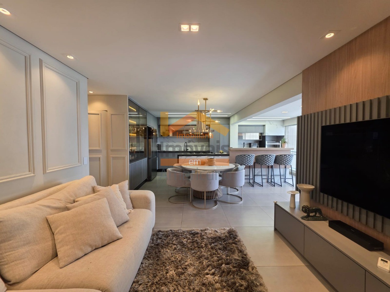 Apartamento, 3 quartos, 121 m² - Foto 1