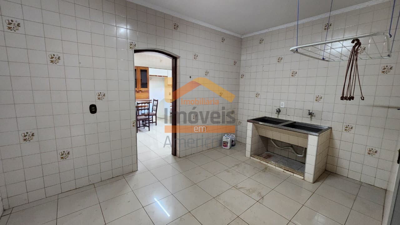 Casa, 4 quartos, 263 m² - Foto 16