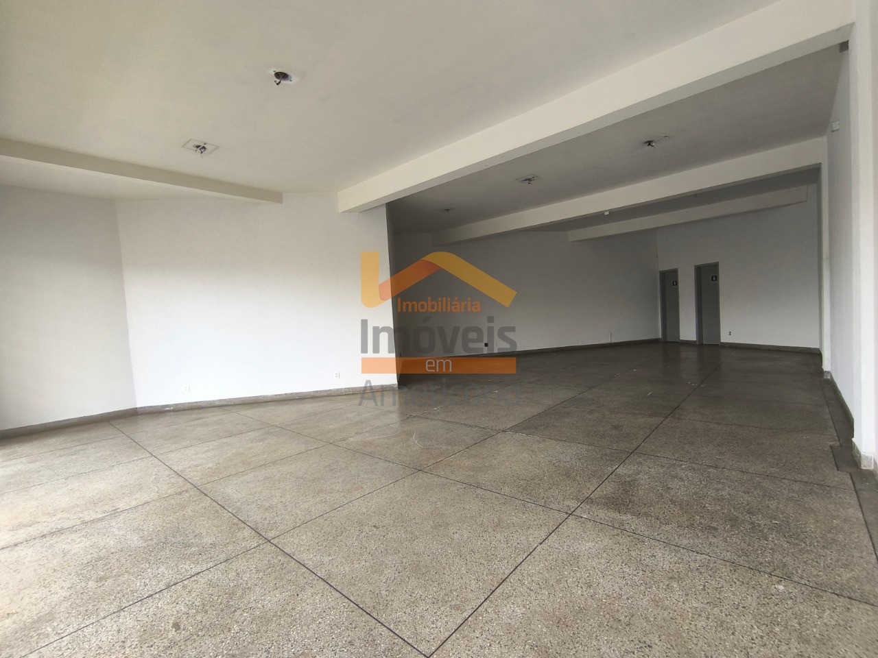 Loja-Salão, 101 m² - Foto 1