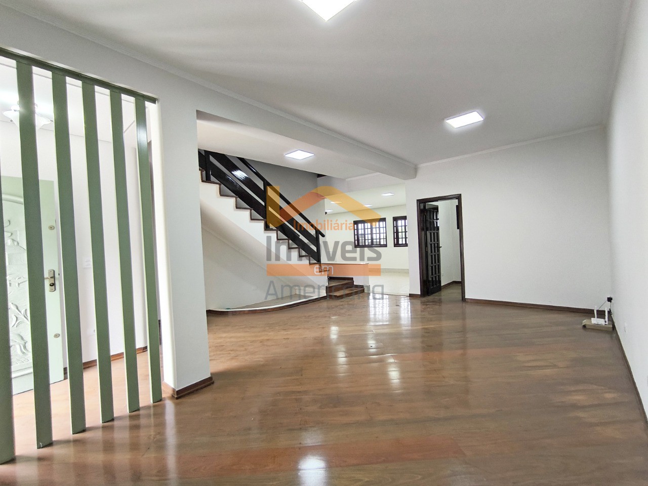 Casa, 4 quartos, 342 m² - Foto 2