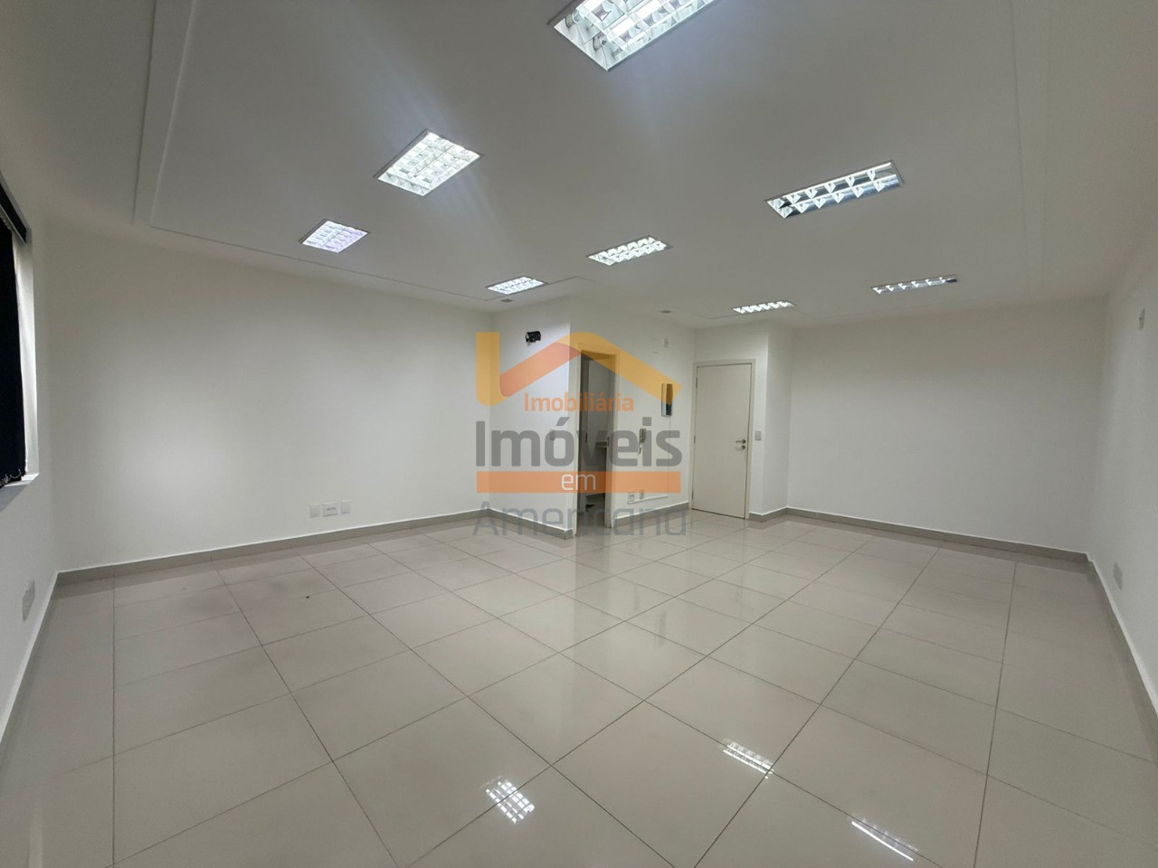 Sala-Conjunto, 40 m² - Foto 1