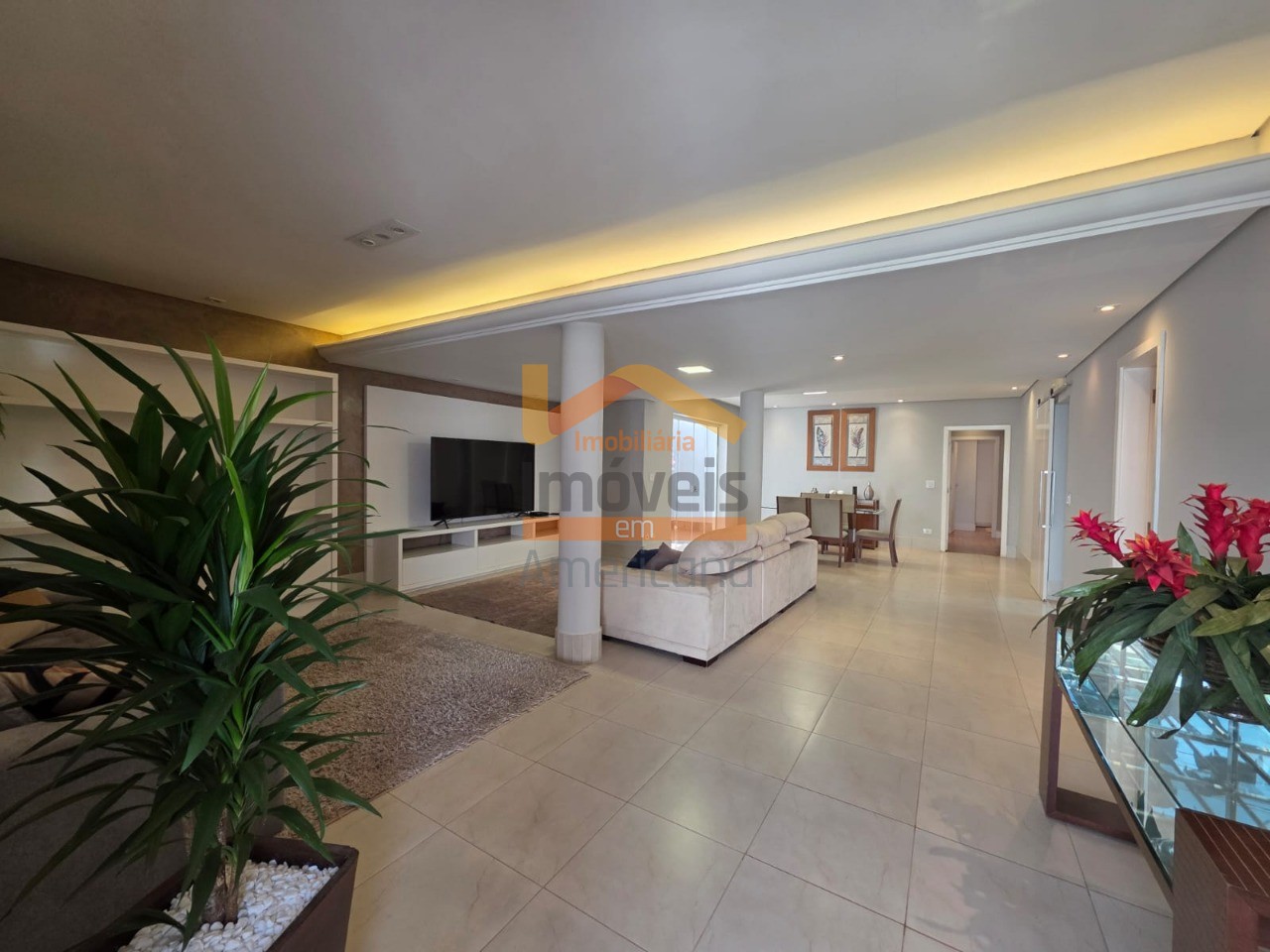 Casa, 3 quartos, 224 m² - Foto 3