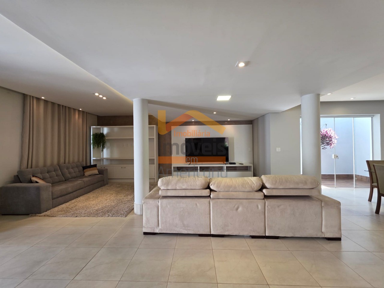 Casa, 3 quartos, 224 m² - Foto 4