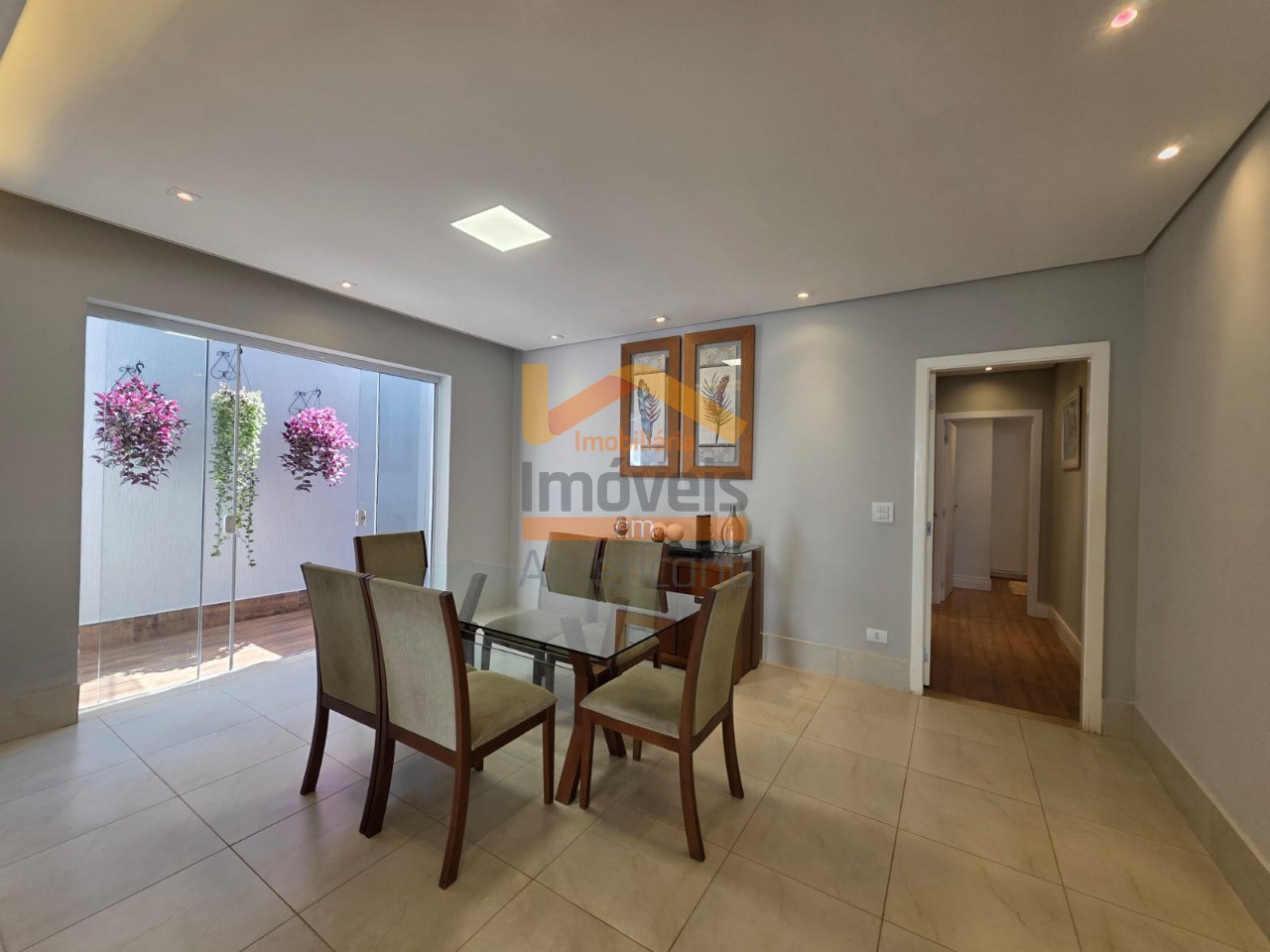 Casa, 3 quartos, 224 m² - Foto 8