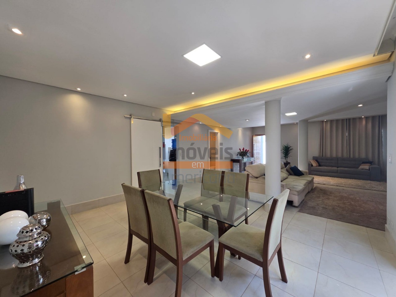Casa, 3 quartos, 224 m² - Foto 11