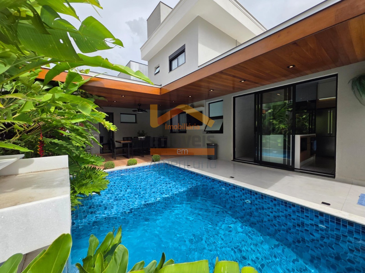 Casa de Condomínio, 3 quartos - Foto 1