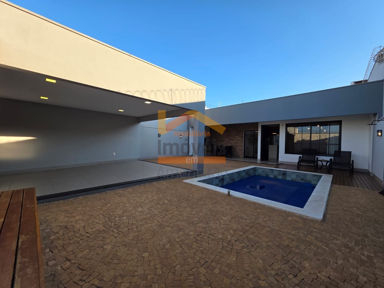 Casa, 2 quartos, 167 m² - Foto 1