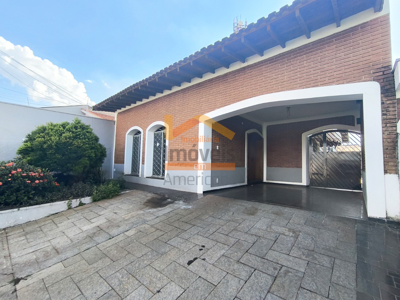 Casa, 3 quartos, 170 m² - Foto 1