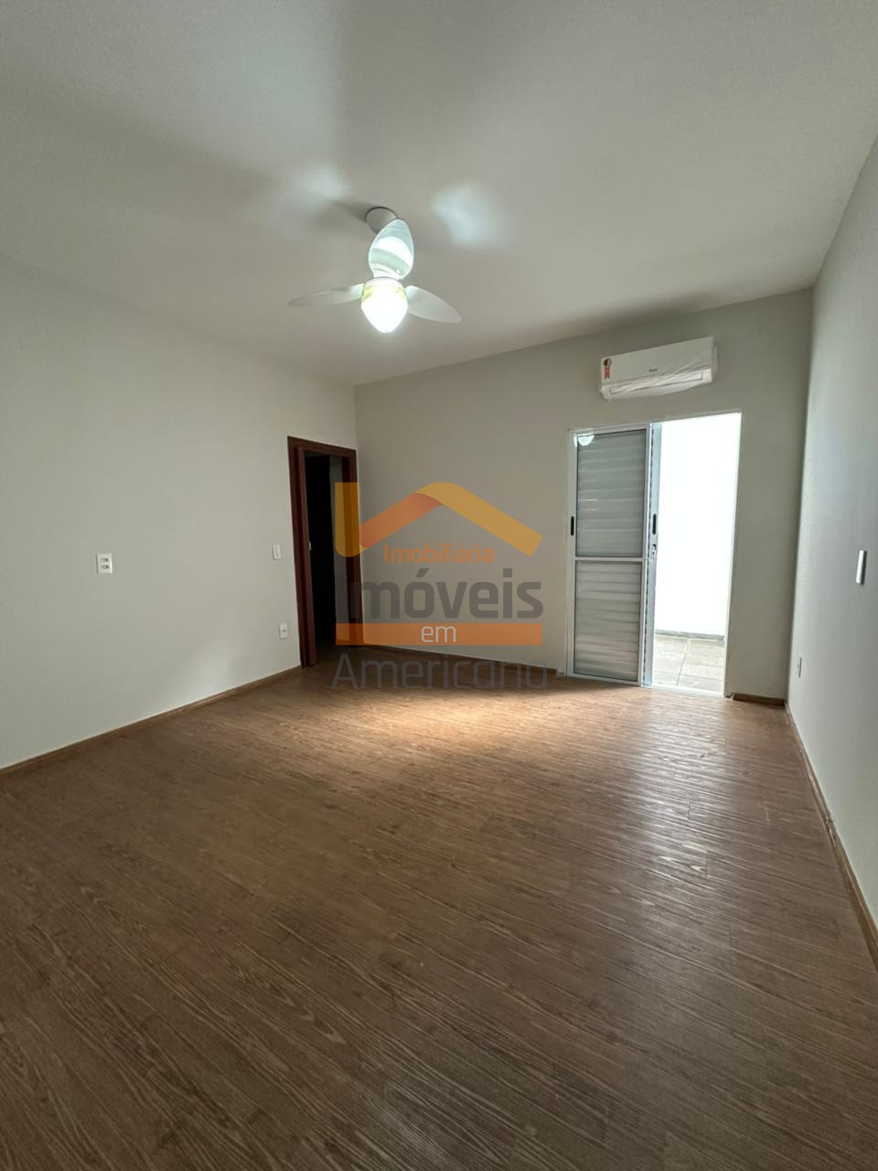 Casa, 4 quartos, 330 m² - Foto 8