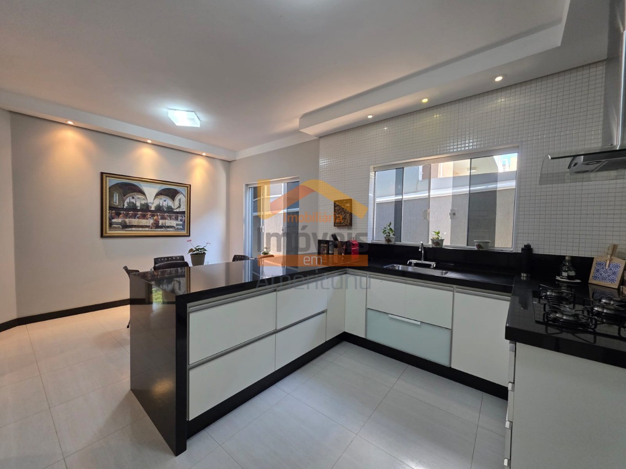 Casa, 3 quartos, 270 m² - Foto 26