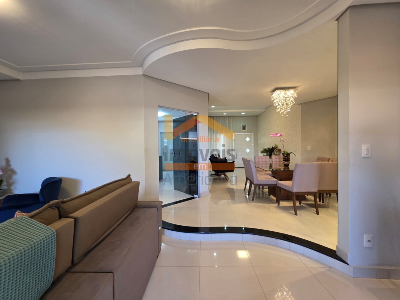 Casa, 3 quartos, 270 m² - Foto 10