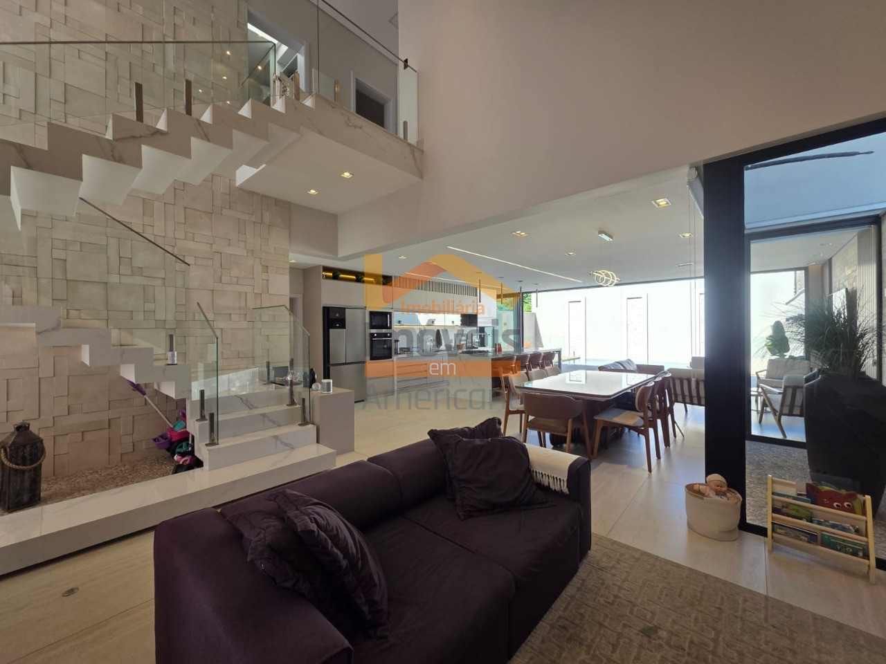 Casa, 3 quartos, 248 m² - Foto 21