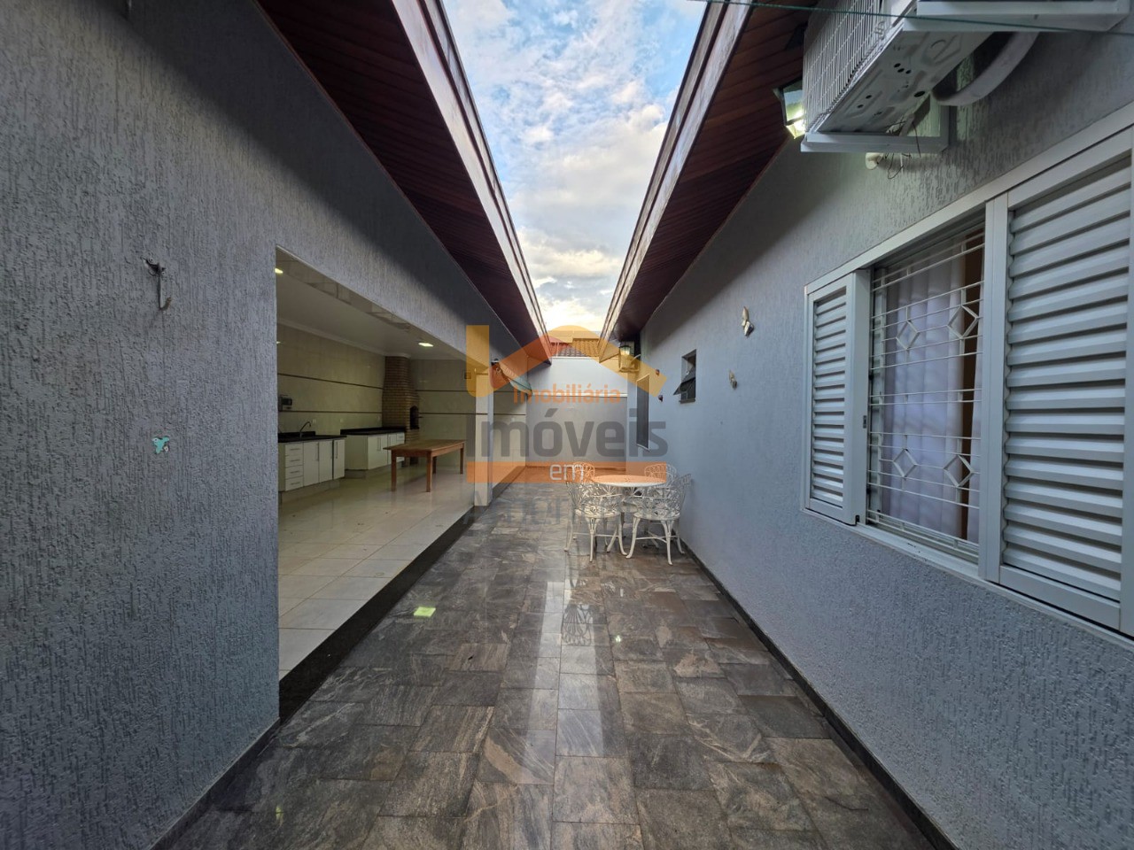 Casa, 3 quartos, 237 m² - Foto 30