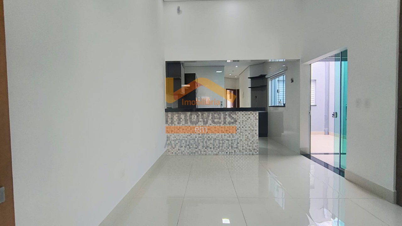 Casa, 3 quartos, 102 m² - Foto 1