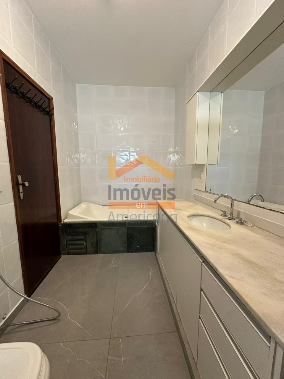 Casa, 4 quartos, 330 m² - Foto 6