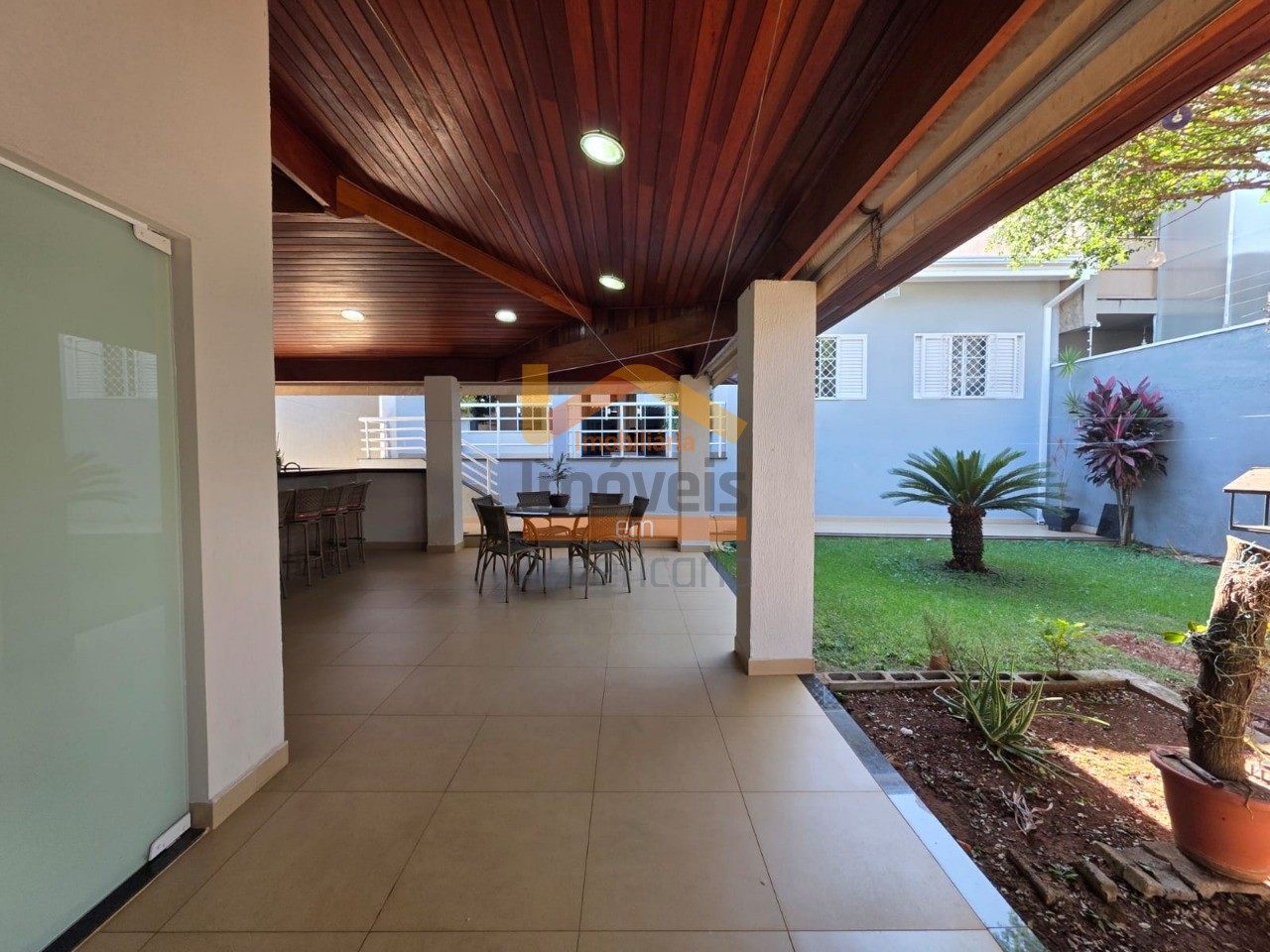 Casa, 3 quartos, 270 m² - Foto 77