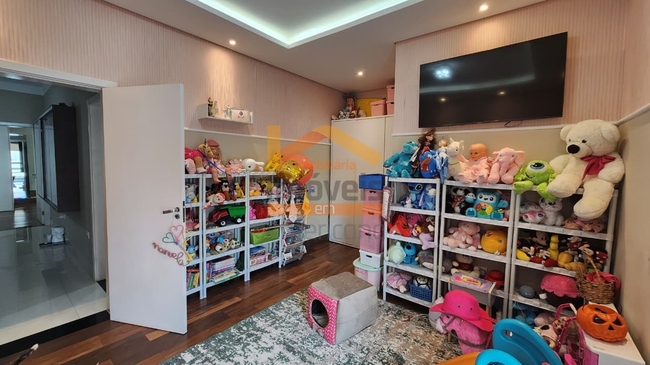 Casa, 3 quartos, 228 m² - Foto 21