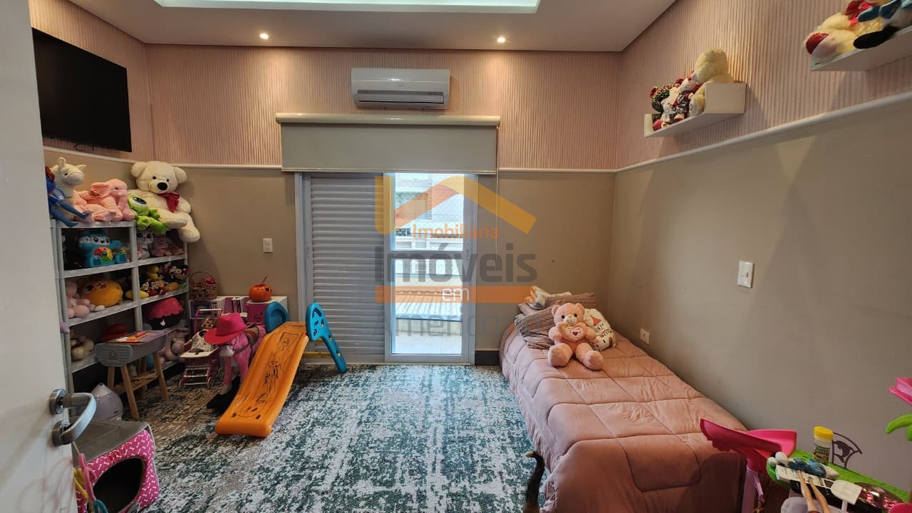 Casa, 3 quartos, 228 m² - Foto 20