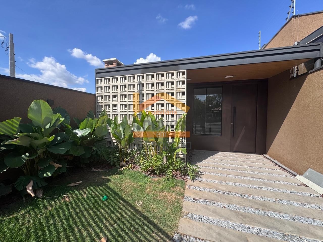 Casa, 2 quartos, 78 m² - Foto 1