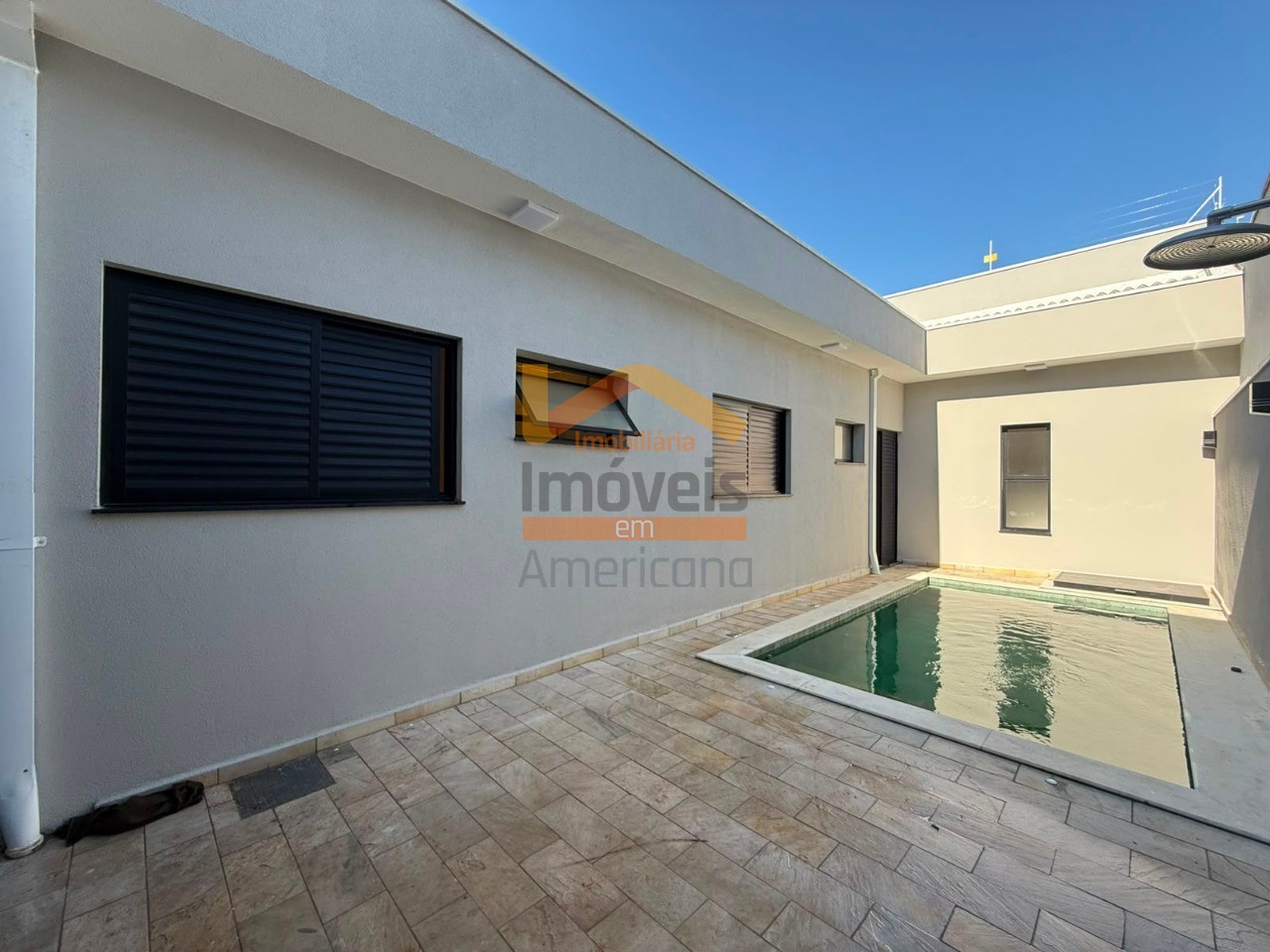 Casa, 3 quartos, 180 m² - Foto 1