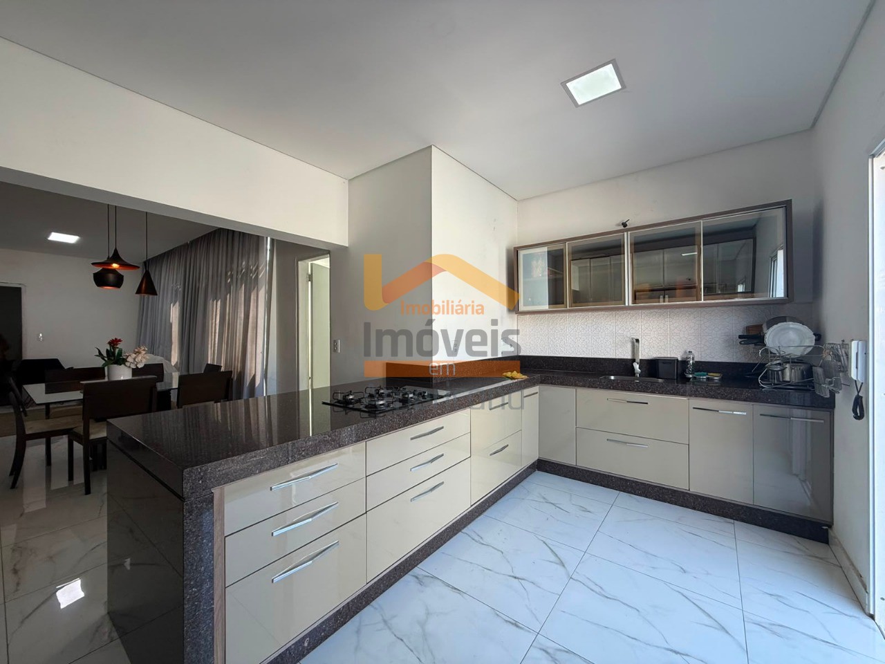 Casa, 2 quartos, 120 m² - Foto 1