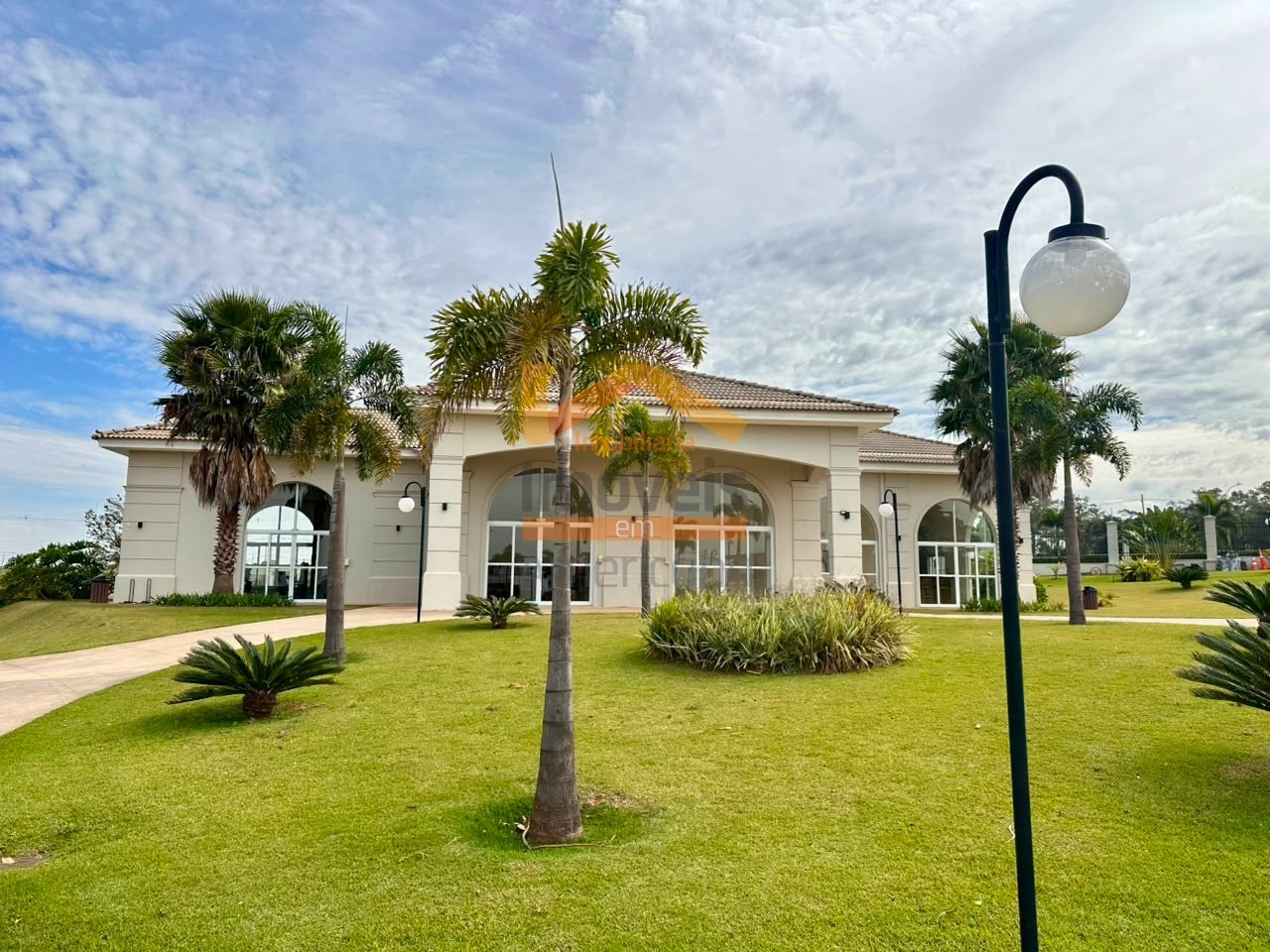 Terreno, 355 m² - Foto 1