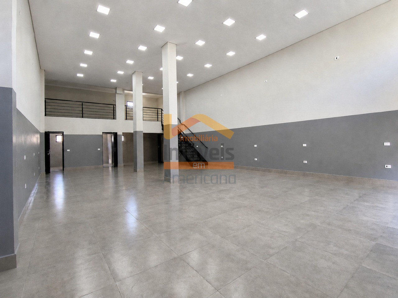 Loja-Salão, 196 m² - Foto 2