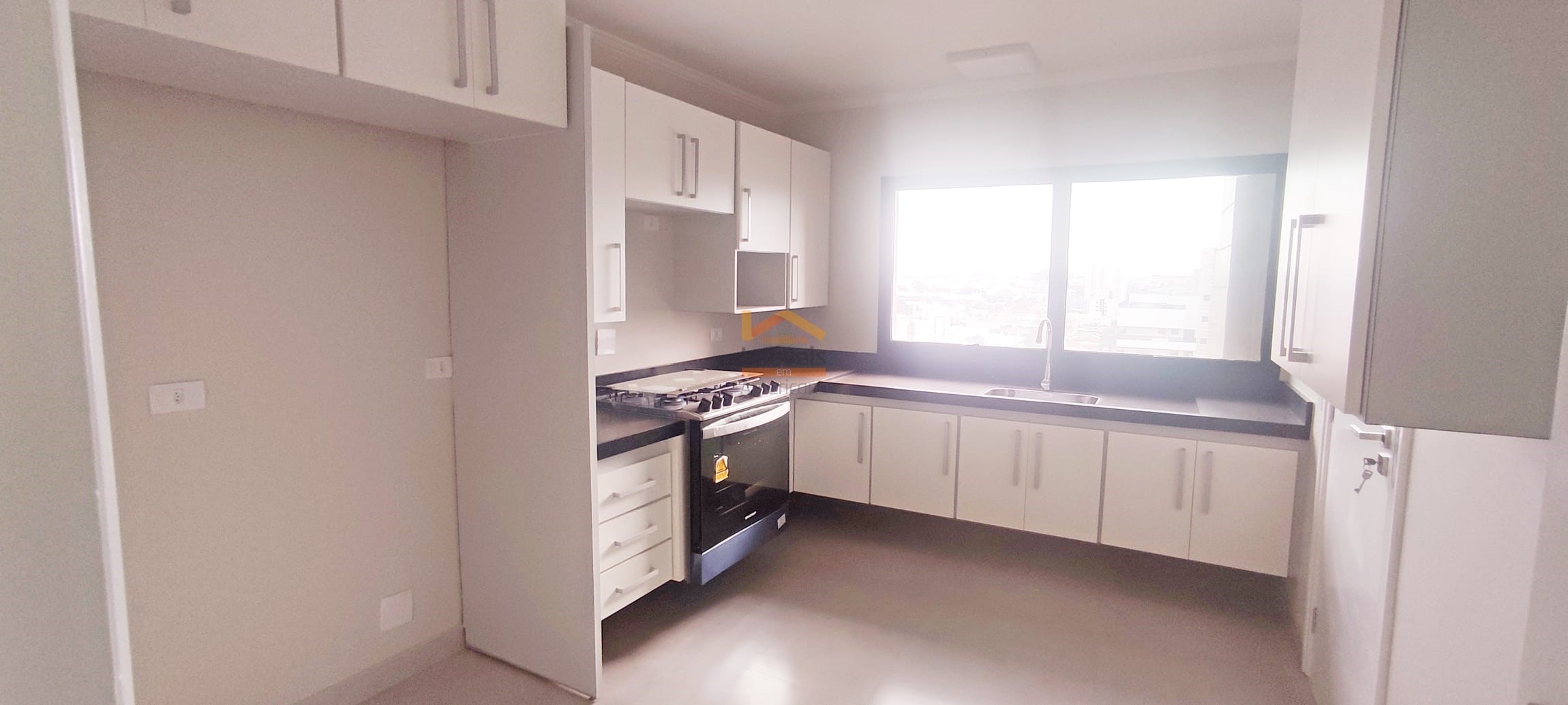 Apartamento à venda e aluguel com 3 quartos, 277m² - Foto 31