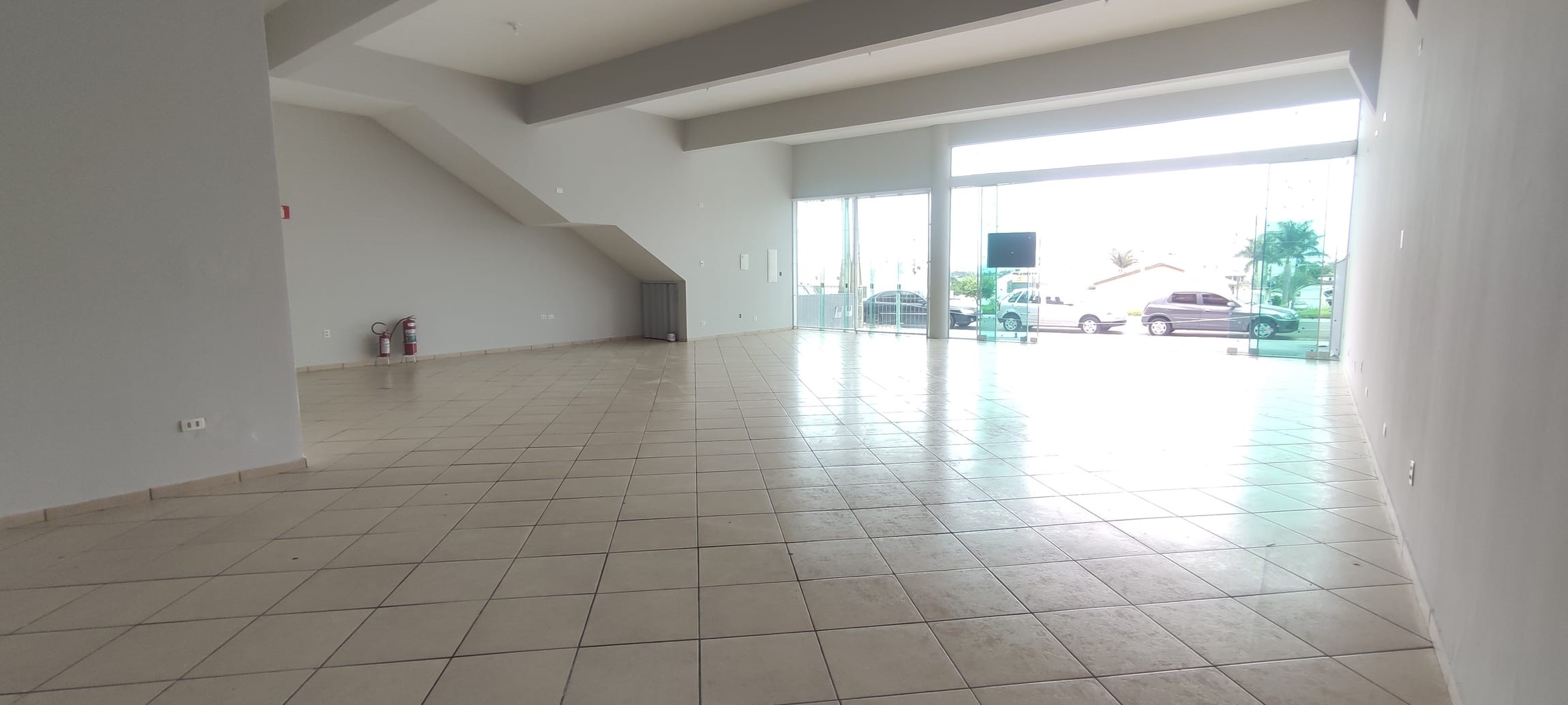 Loja-Salão para alugar, 180m² - Foto 2