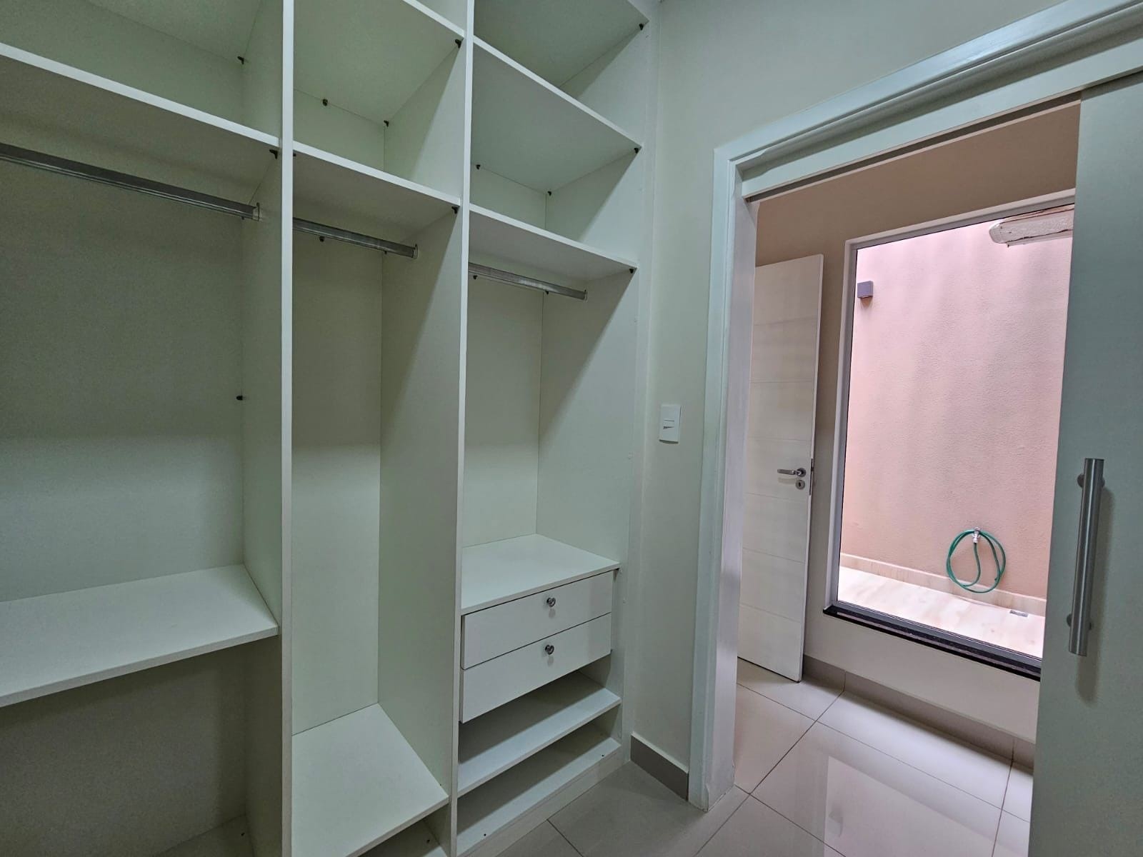 Casa à venda e aluguel com 3 quartos, 170m² - Foto 17