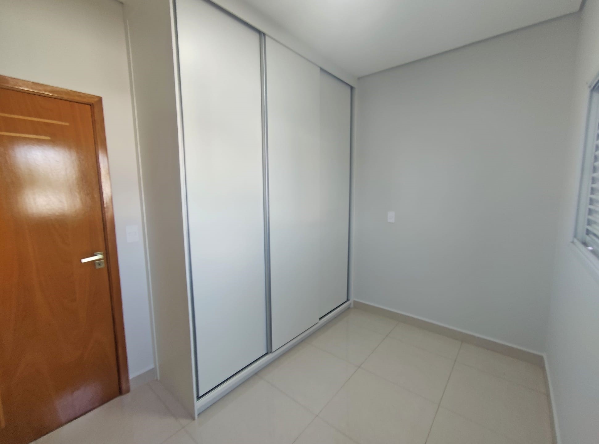 Apartamento para alugar com 3 quartos, 100m² - Foto 2