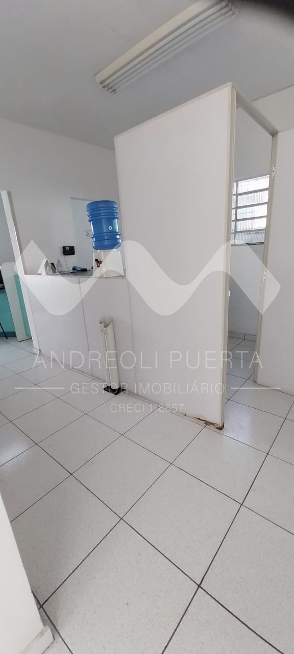 Prédio Inteiro à venda com 3 quartos, 300m² - Foto 12