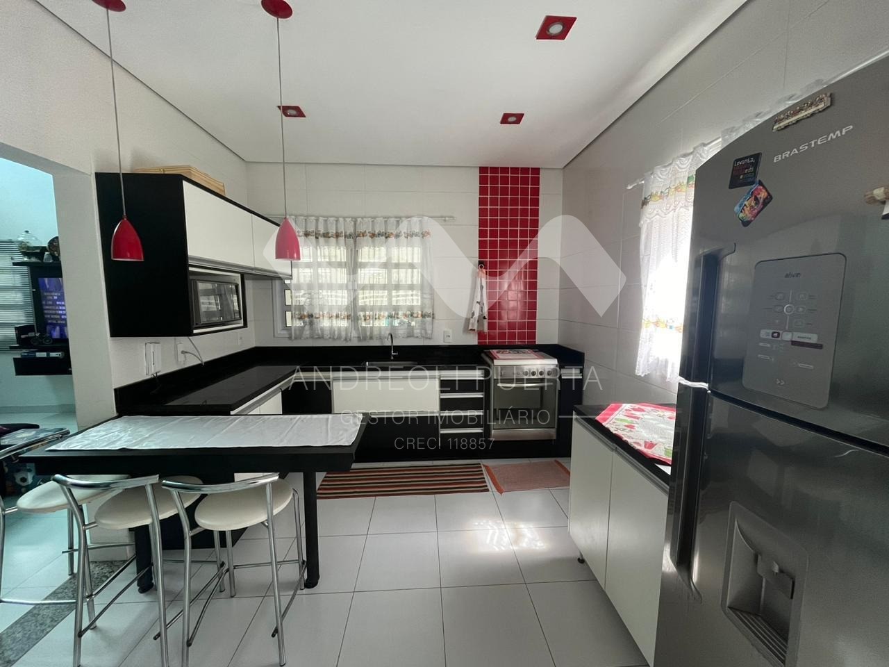 Sobrado, 3 quartos, 243 m² - Foto 10