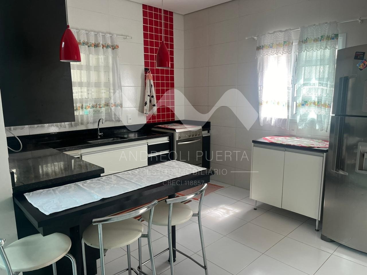 Sobrado, 3 quartos, 243 m² - Foto 9