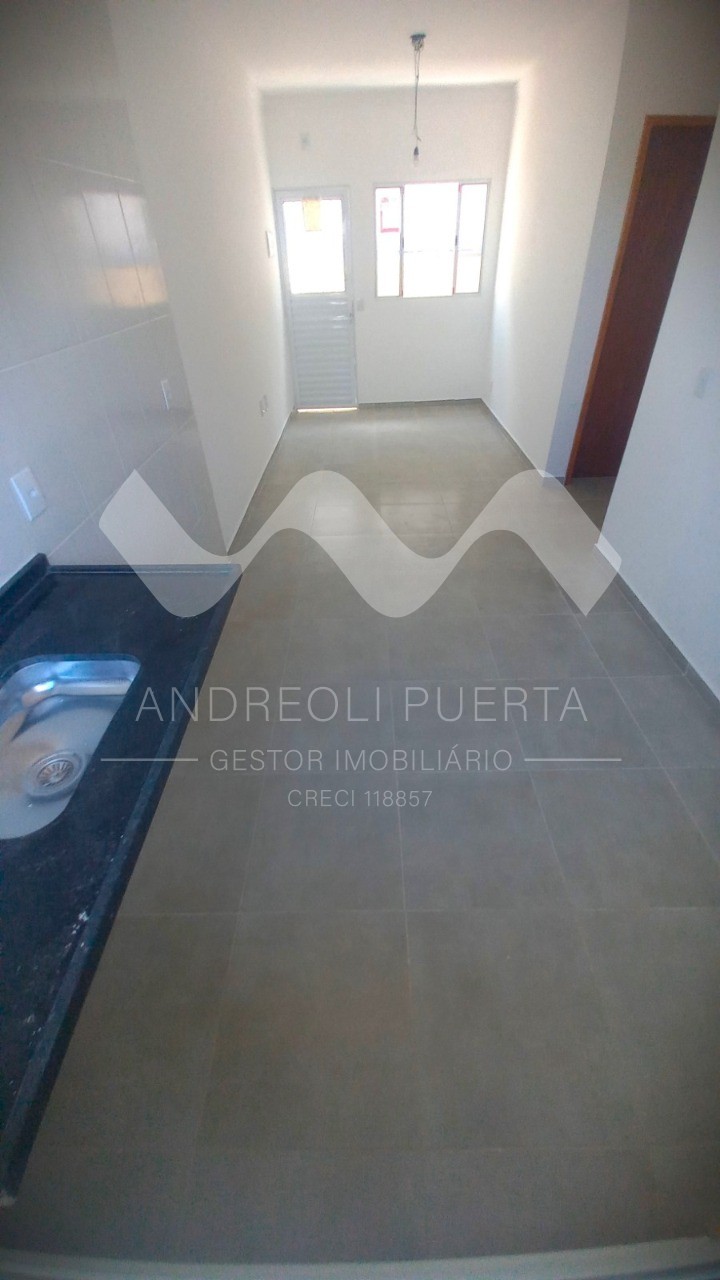 Casa, 2 quartos, 44 m² - Foto 2